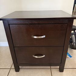 Night stand Great Condition 