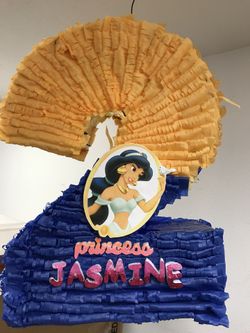 Jasmin pinata 2