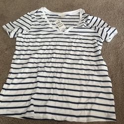 6 junior tshirts brand new