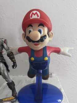 Rare Super Mario Galaxy Statue