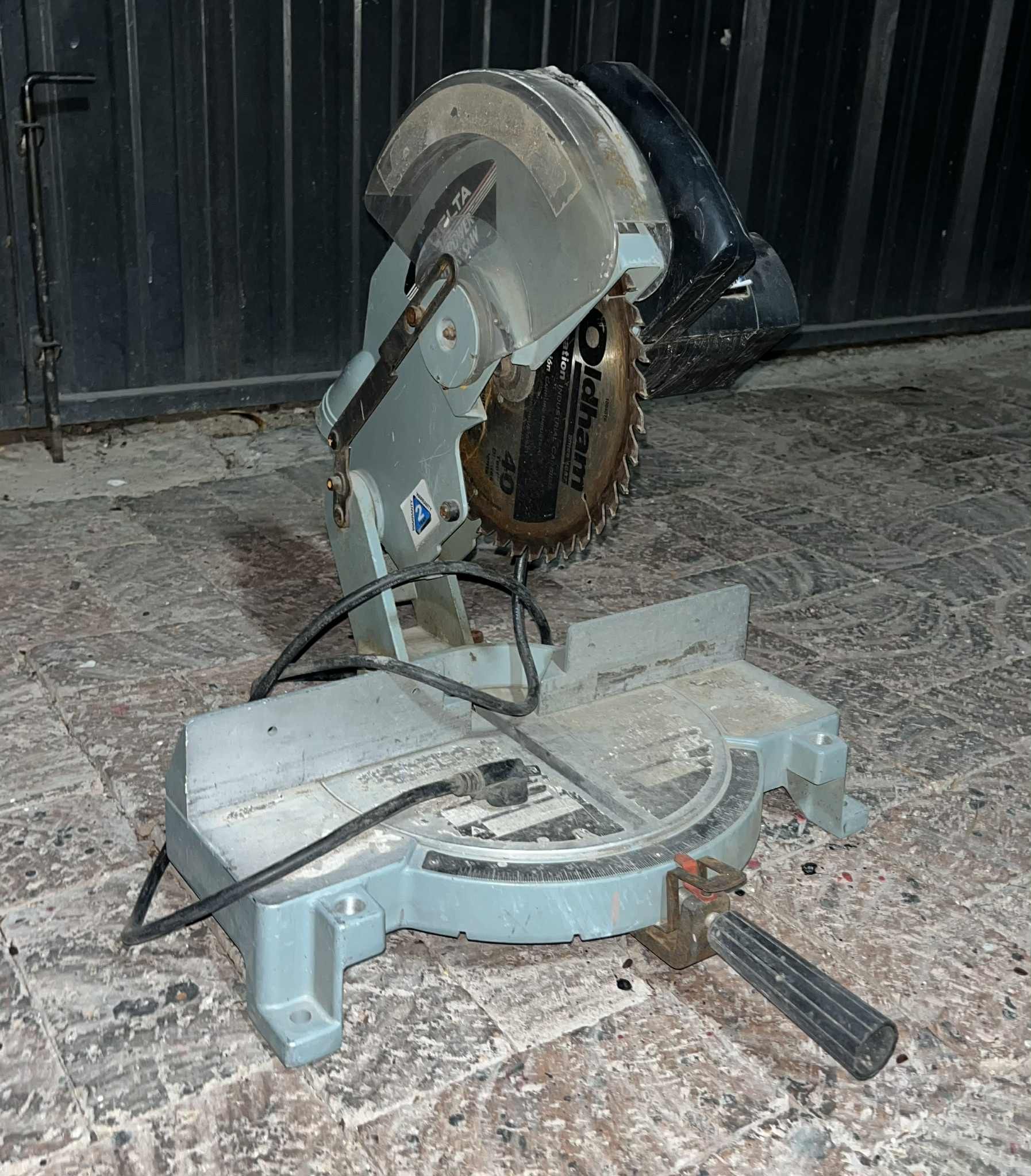 DELTA 10” Electric Power Miter Saw (Read Description)