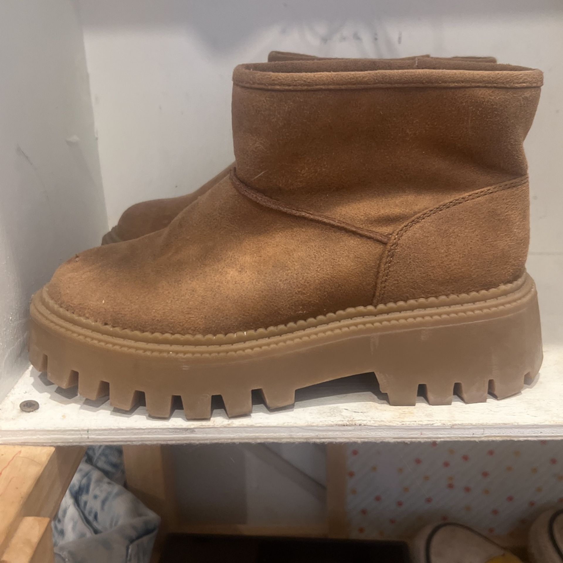 Girls Boots
