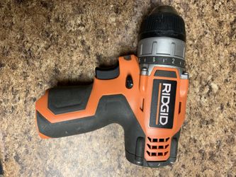 Ridgid 12 volt drill R82008