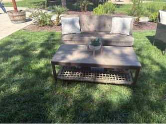 Patio furniture set