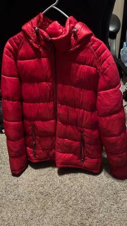 Red Guess Puffer