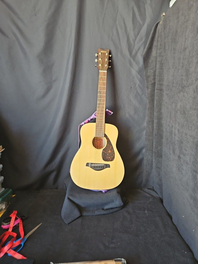YAMAHA JR2 NT FG-Junior Acoustic Guitar Beige Wood From Japan Good condition
