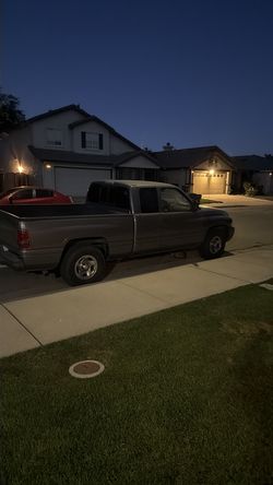 Dodge Ram 1500 V8
