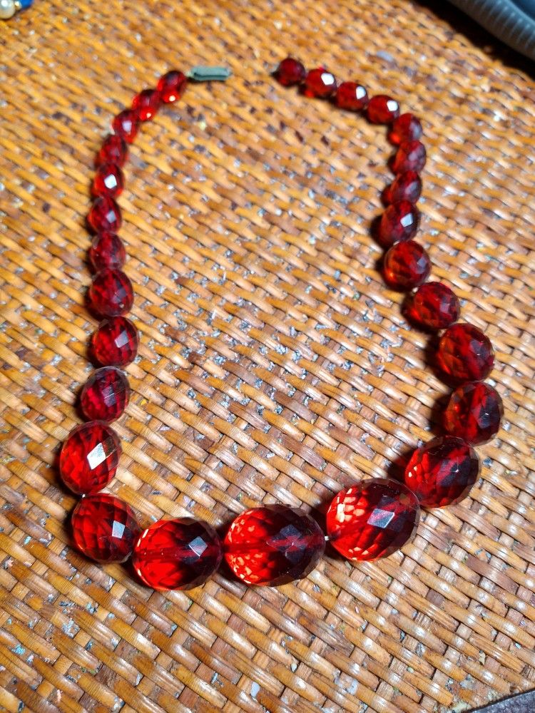 Vintage Cherry Amber Necklace