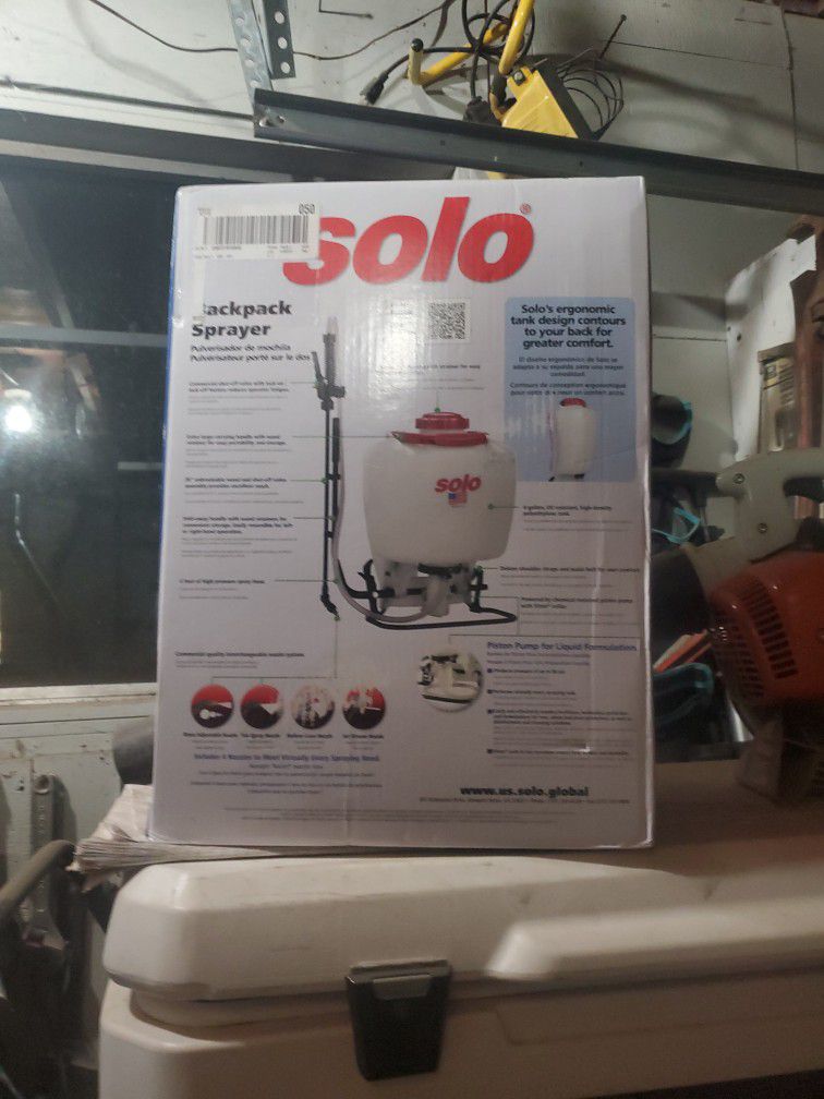 Solo Backpack Sprayer  Is New Never Been Used 