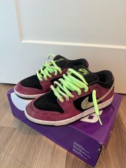 Nike SB Dunk Low "Red Plum" - EU 39 - With Box