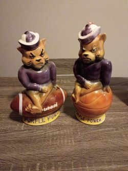 Willie The Wildcat  Kansas State Mascot Whiskey Decanter
