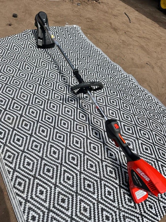ECHO
56V 16 in. Brushless Cordless Battery Straight Shaft String Trimmer with Universal Speed-Feed Bump Head (Tool Only)