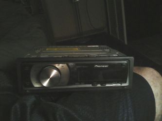 Pioneer head unit