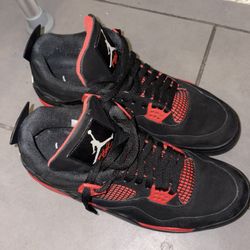 Jordan 4 Retro Red Thunder