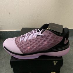 Kobe 3 low Pink Quartz