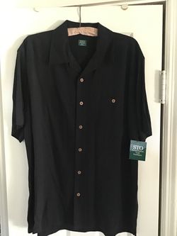 New With Tags Mens Short Sleeve Silk Shirt “M” in Caviar/ Black Color