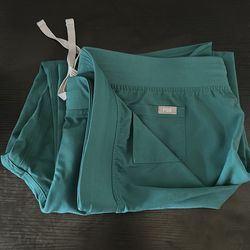 Women’s scrub pants