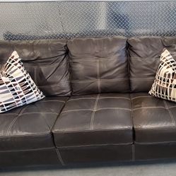 Like New BROWN LEATHER SOFA