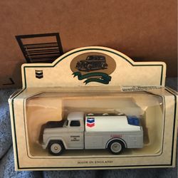 Chevron Fuel Delivery Truck