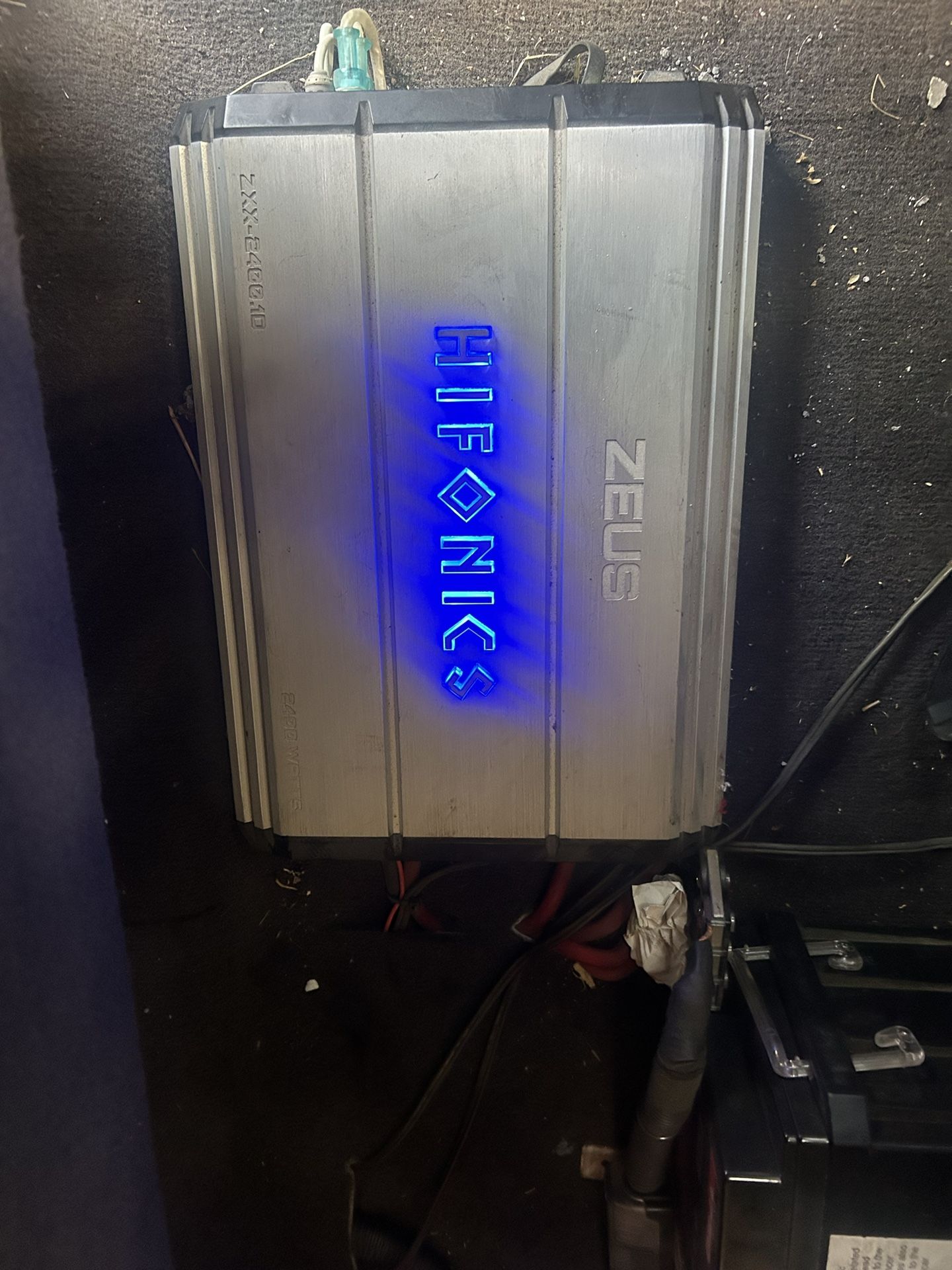 hifonics amplifier