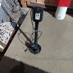 Sump Pump. 120 Volt .with Water Float. 