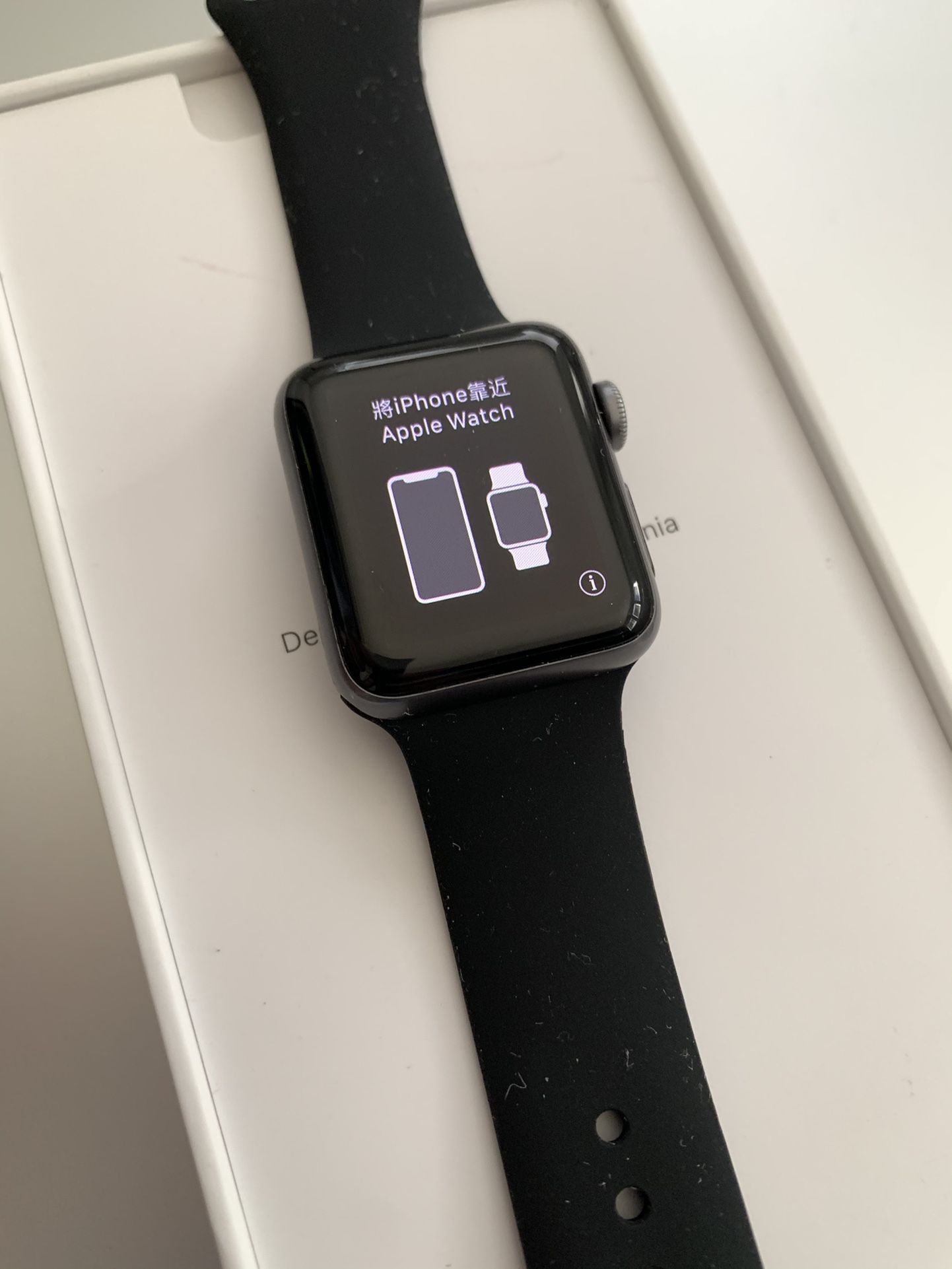 Apple Watch Series 3 38MM Matte Black GPS Model Wearables