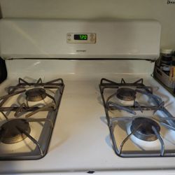 HOTPOINT GAS STOVE