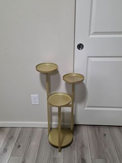 Gold Metal 4-Tier Plant Stand