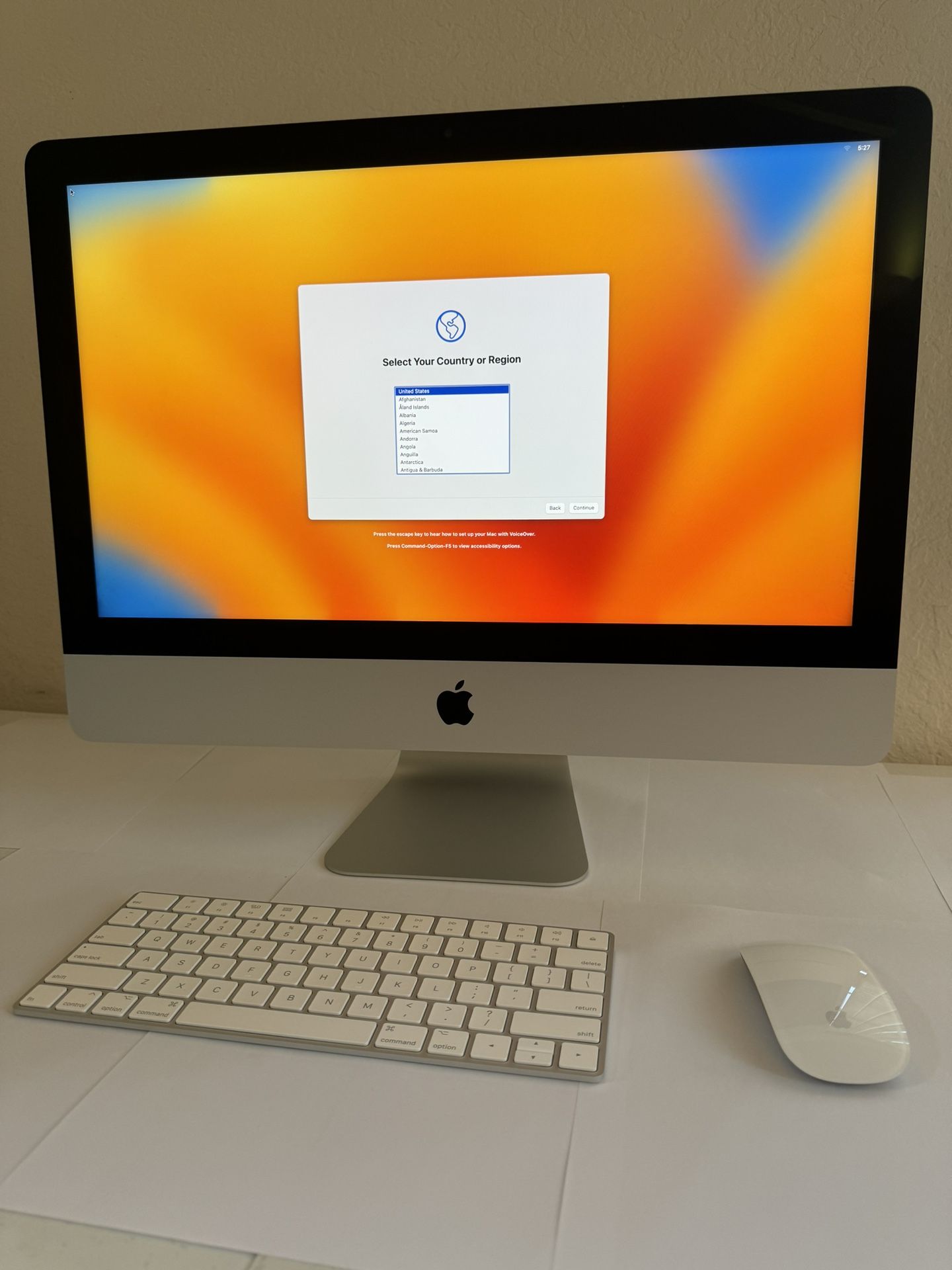 Apple iMac 21.5" 3.2GHz i7 6-core 4K Retina 2TB SSD 32GB RAM 4GB Video 560X