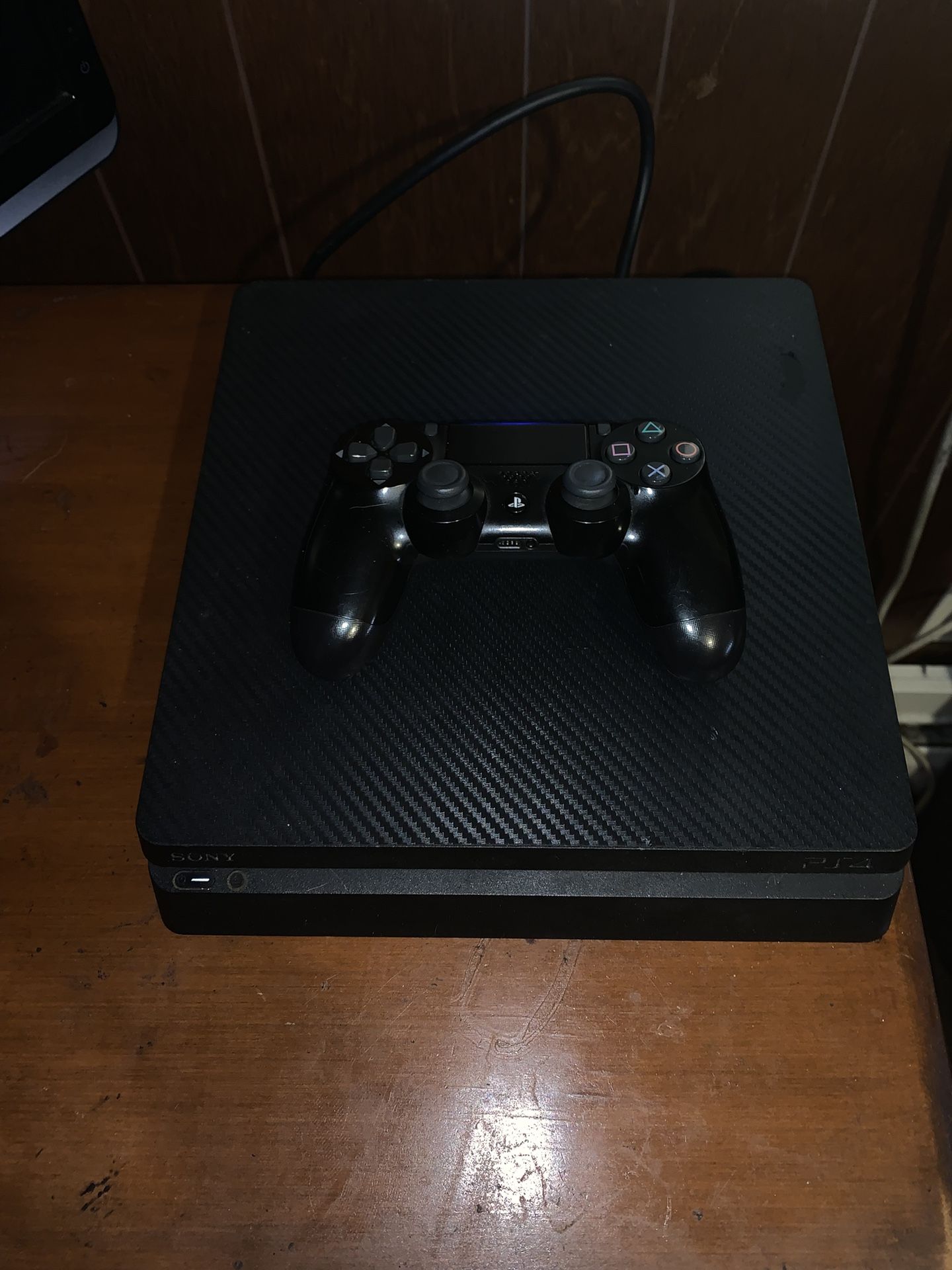 PS4 Slim