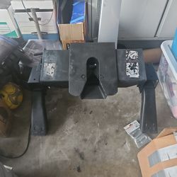 Reese 5th Wheel Trailor Hitch (Used)