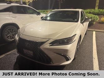 2023 Lexus ES 250
