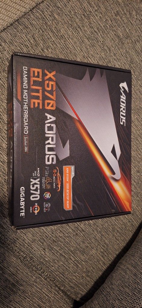 Gaming/Workstation Bundle
Ryzen 9 CPU + 32GB RAM
X570 AORUS Mobo
NZXT 850W PSU