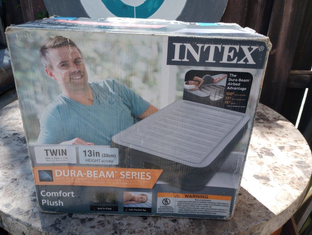 Like Brand New 13" Intex Air Mattress - Twin