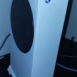 Xbox Series S 512GB Bundle