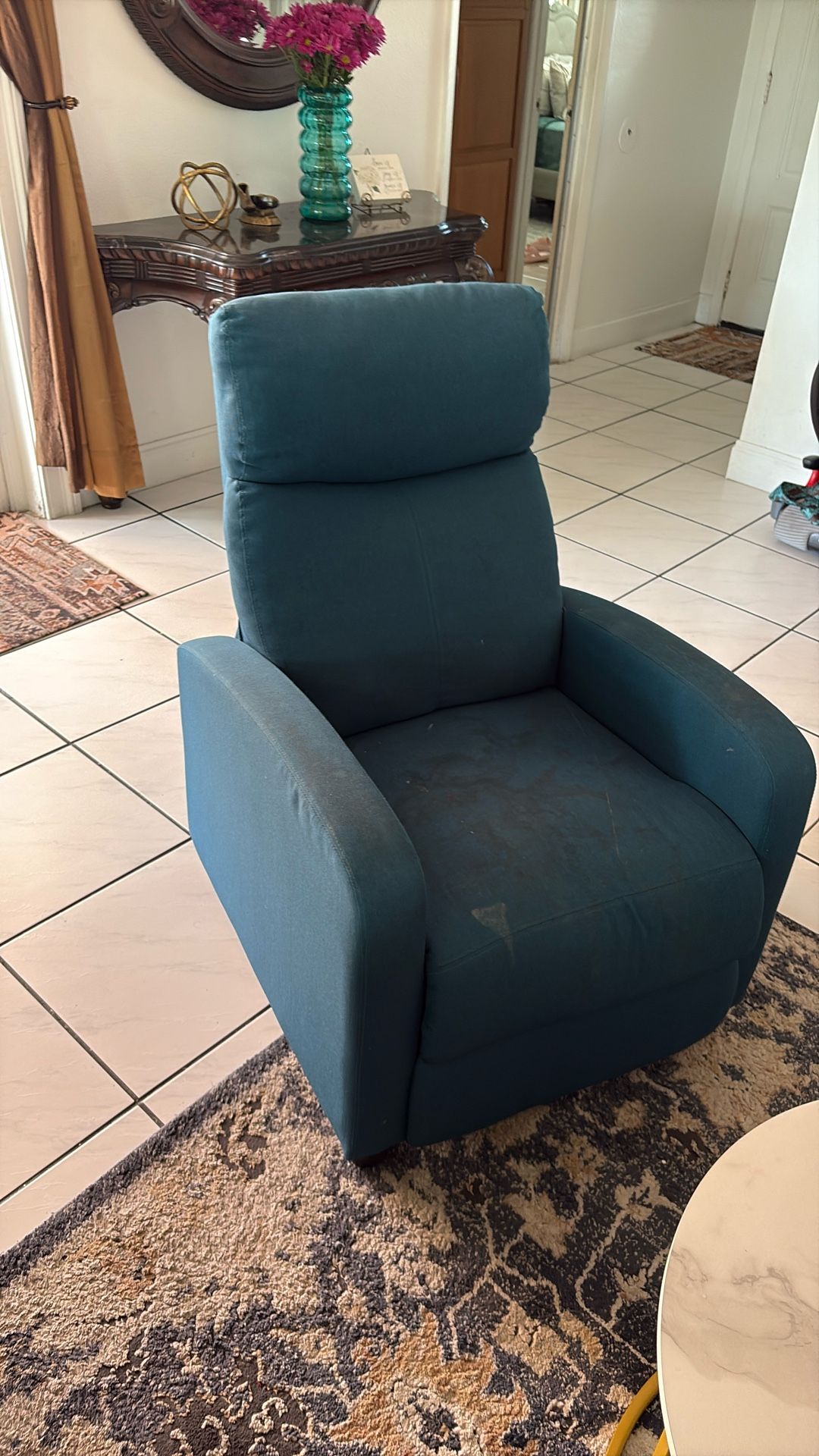 Recliner Chair
