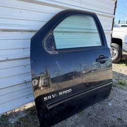 2007-2013 Chevy Silverado Driver Door