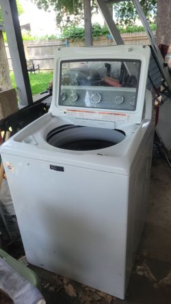 Maytag Bravos HE Washer (4.3 Cu. Ft.) – Works Great, Needs Suspension Rods