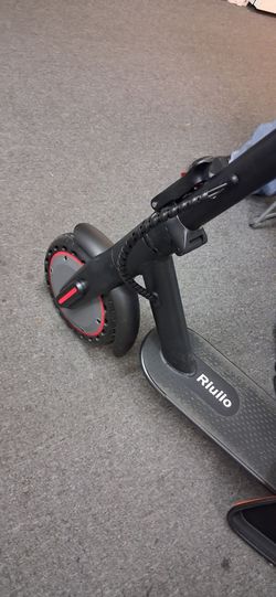 Riuiio Electric Scooter Black Foldable