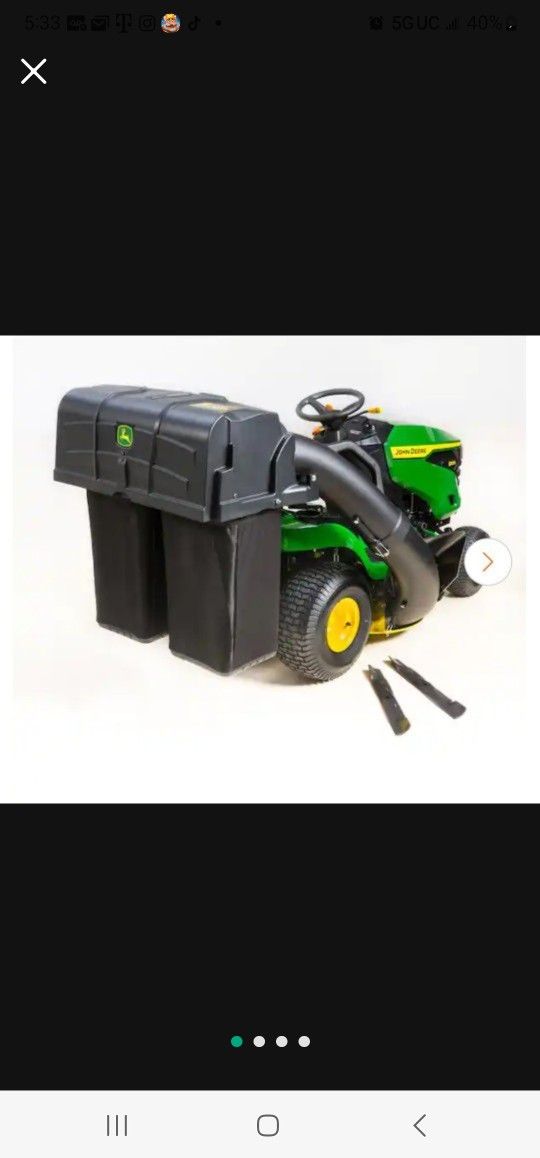 42 in. Twin Bagger for 100 Series Tractors
