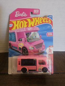 Hot Wheels Barbie Dream Camper #21/250