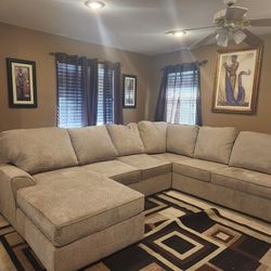 Sectional 