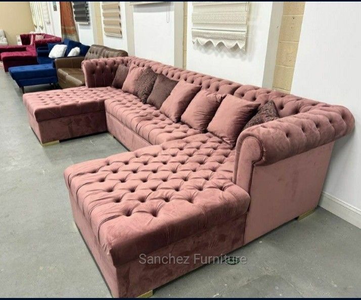 DOUBLE CHAISE PINK SECTIONAL