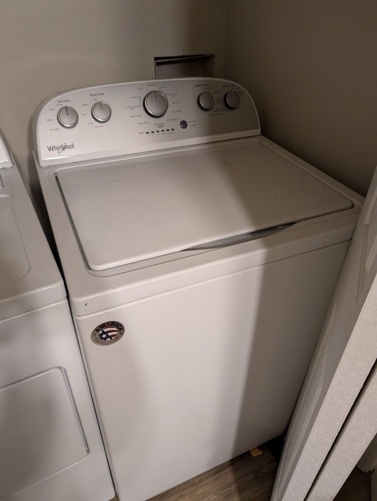 Whirlpool Washer & Dryer Set