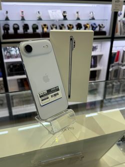 iPhone Air 512GB Unlocked Pre-owned