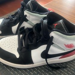 Air Jordan Mid 3Y shoes