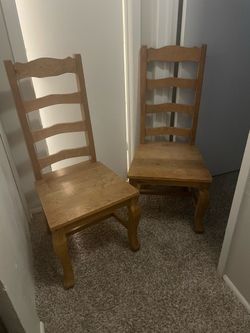 2pc 42” Tall Solid Wood Ladder Back Dining Outdoor Versatile Chairs