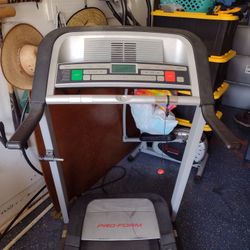 Treadmill 