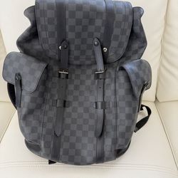Louis Vuitton Damier Graphite Backpack – Excellent Condition