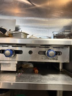 Imperial 24 inch Gas Griddle - Flat Top Grill, Thermostatic, Natural Gas - Works Perfectly